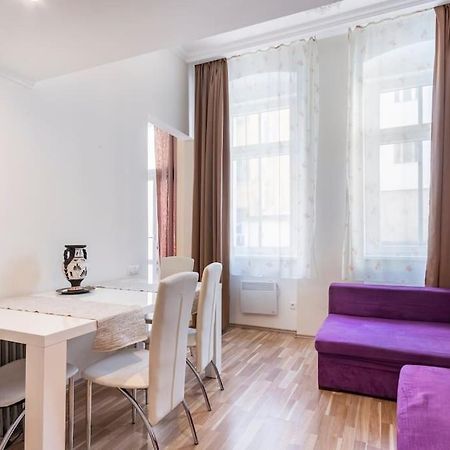 Apartment On Masaryka 39 Karlovy Vary Exterior photo